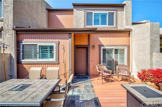 Property Photo:  22533 S Vermont Avenue 12  CA 90502 