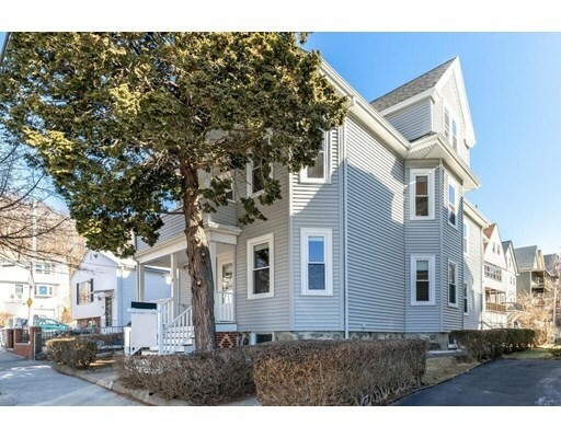 Property Photo:  79 Mount Vernon Street  MA 02148 