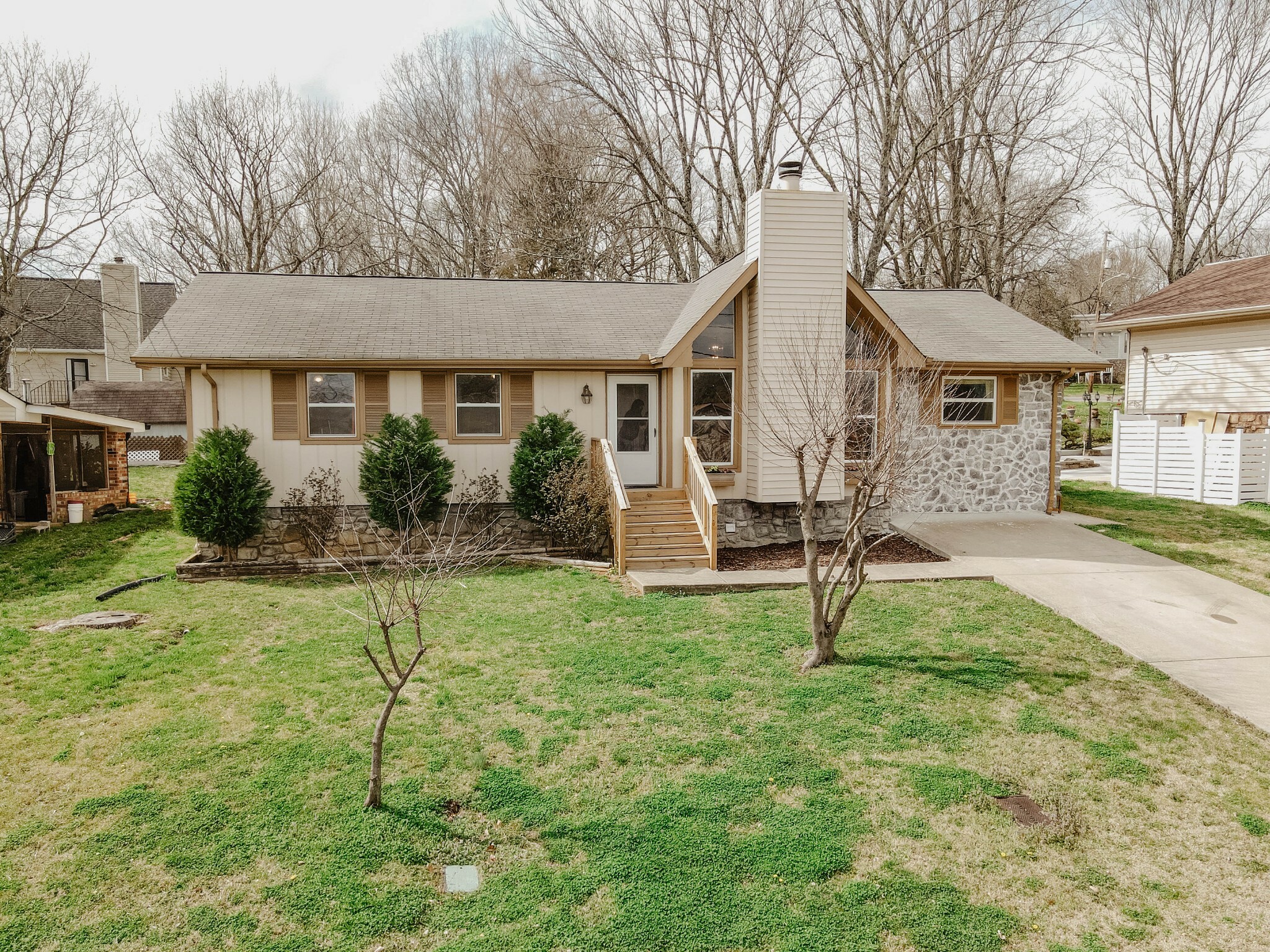 Property Photo: 3105 Goodwin Dr TN 37217