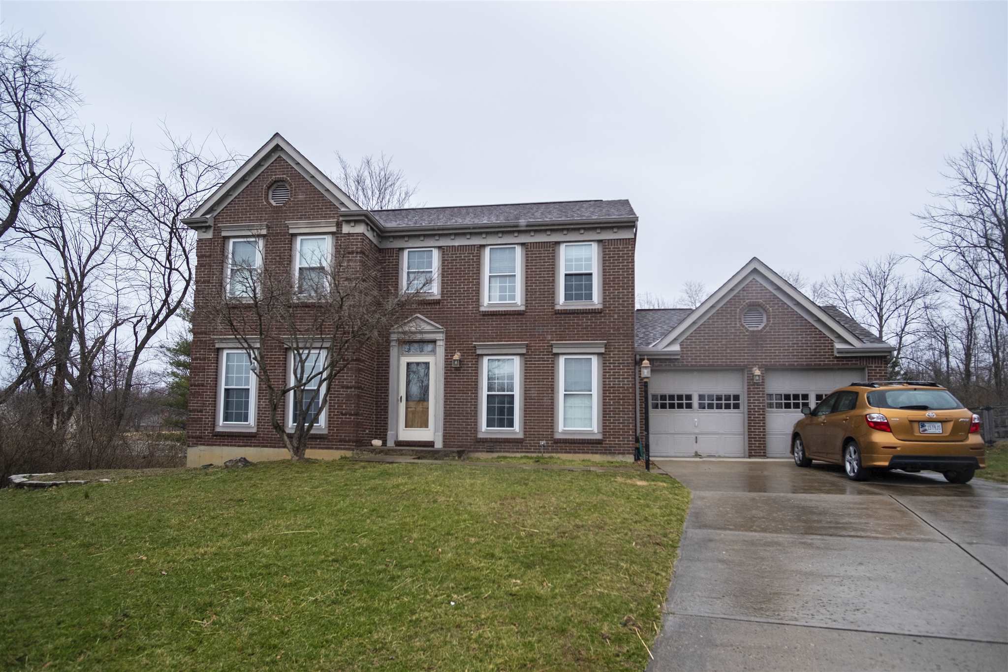 Property Photo:  1888 Georgetown Drive  KY 41005 