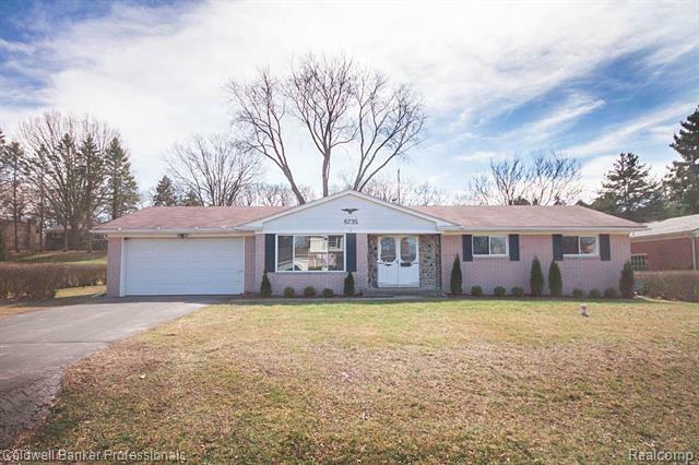 Property Photo: 8735 Sandy Crest Drive MI 48386