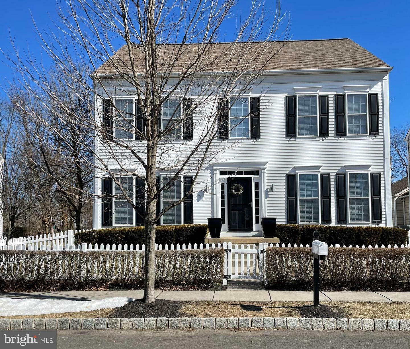 Property Photo:  192 Pipers Inn Drive  PA 18923 