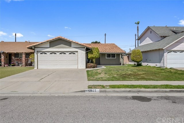 Property Photo:  12625 212th Street  CA 90715 