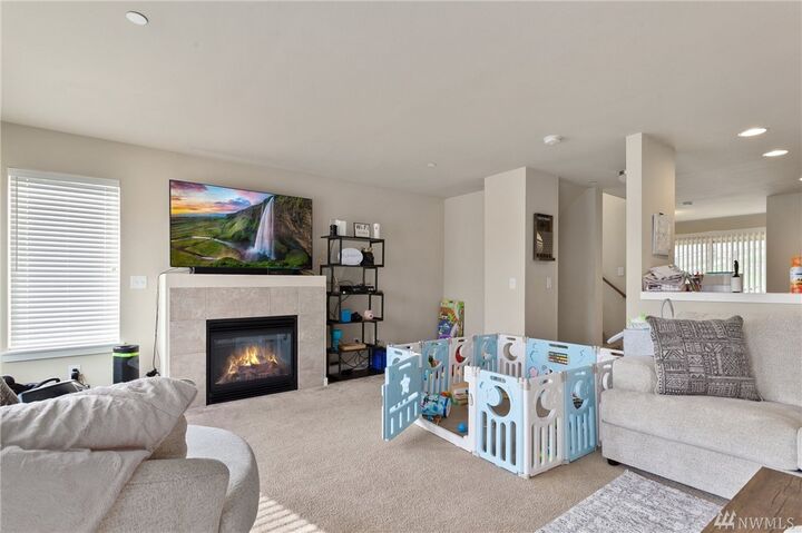 Property Photo:  2509 Waterside Lane  WA 98312 