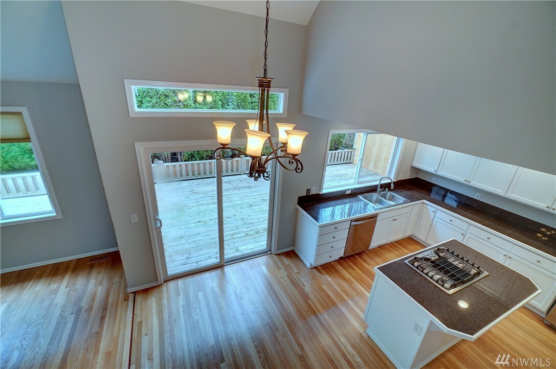 Property Photo: 17442 NE 28th St WA 98052