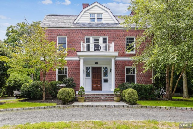 Property Photo:  390 Harland Avenue  NJ 07641 
