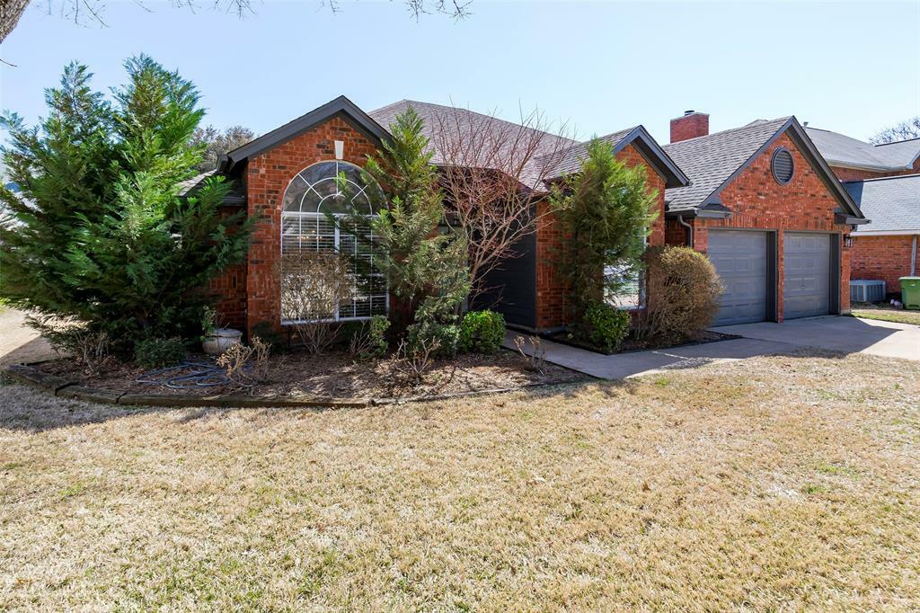 Property Photo:  3361 Summerfield Drive  TX 76051 