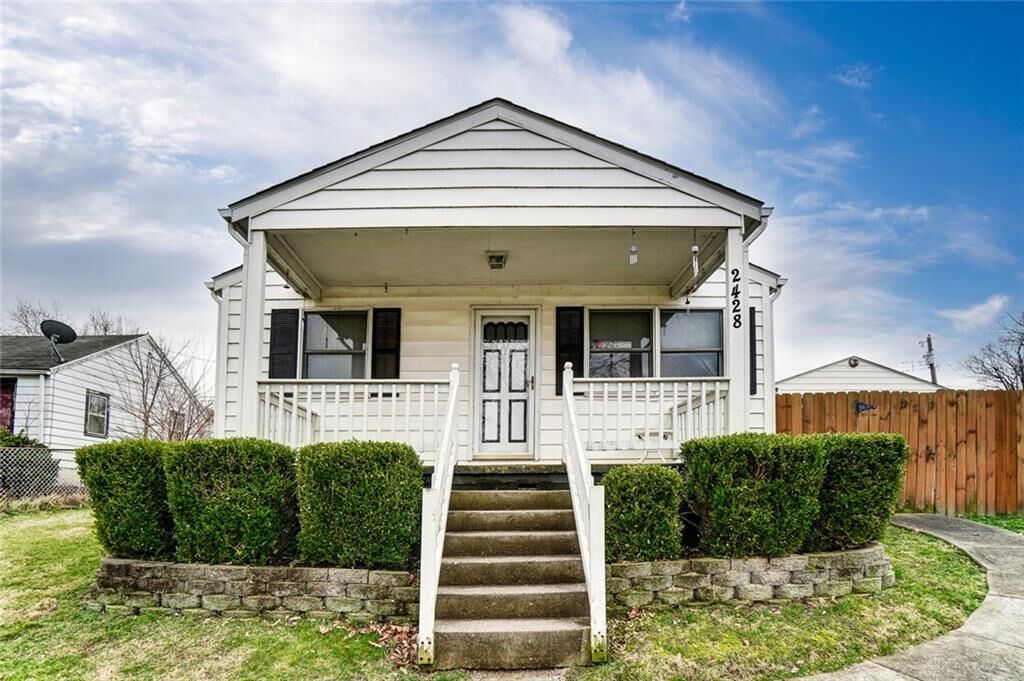 Property Photo: 2428 Coronette Avenue OH 45414