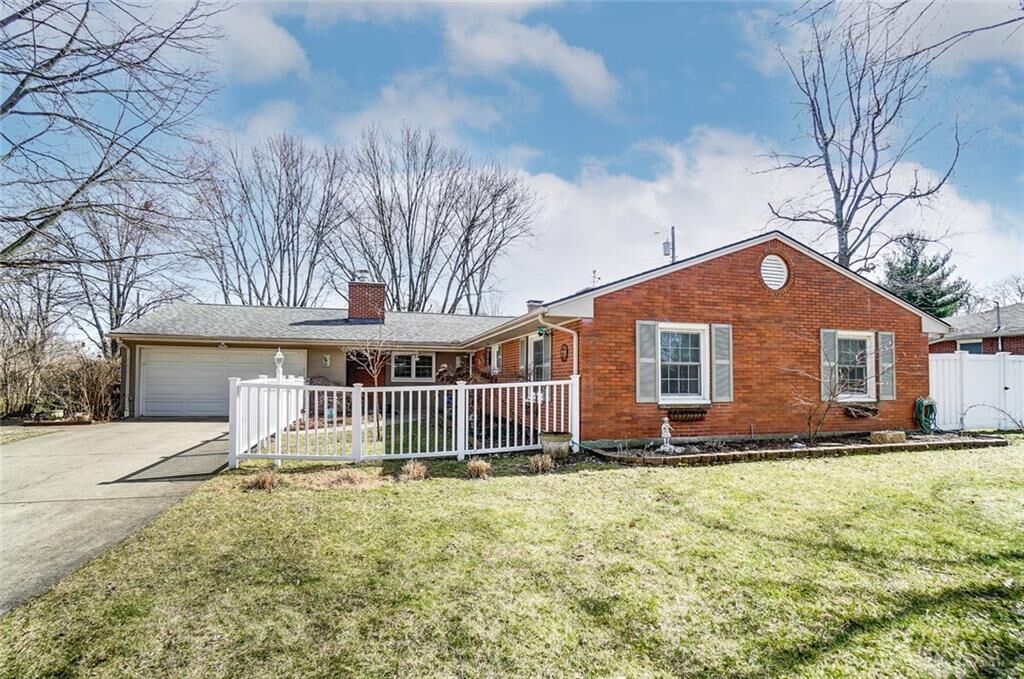 Property Photo: 1916 Stayman Drive OH 45440