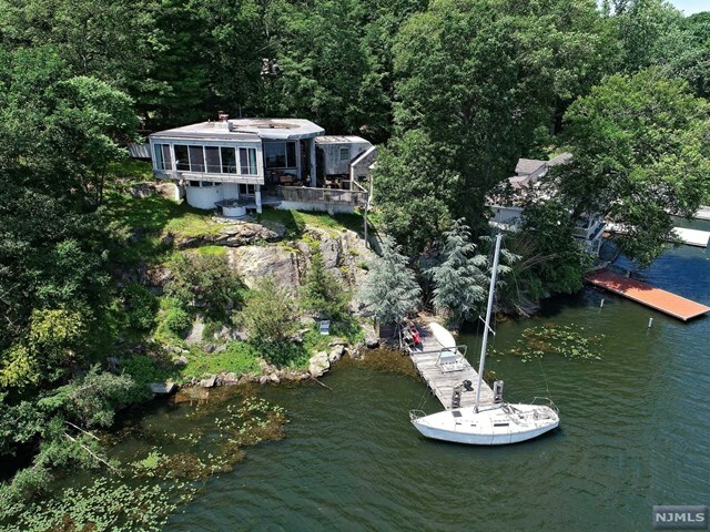 Property Photo:  25 Raccoon Island Road  NJ 07849 