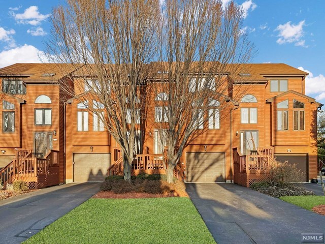 Property Photo: 39 Sampson Street NJ 07663