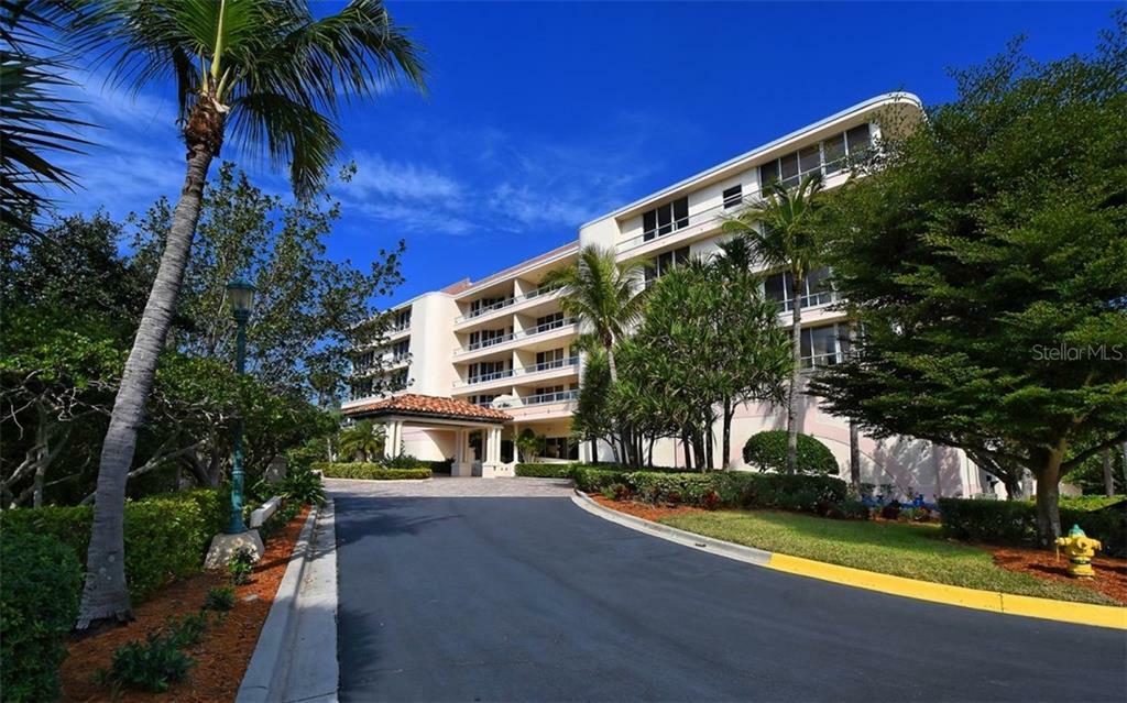 Property Photo:  3080 Grand Bay Boulevard 534  FL 34228 