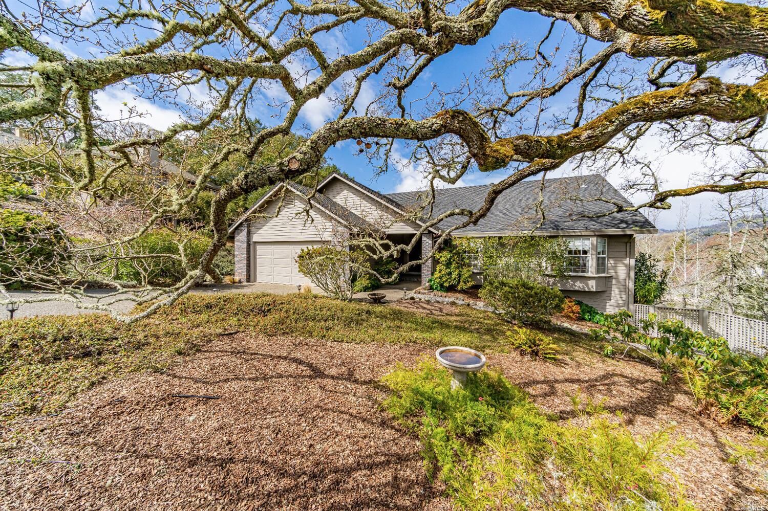 Property Photo:  407 Trail Ridge Court  CA 95409 