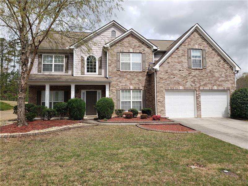 Property Photo: 5303 Heyward Place SW GA 30349