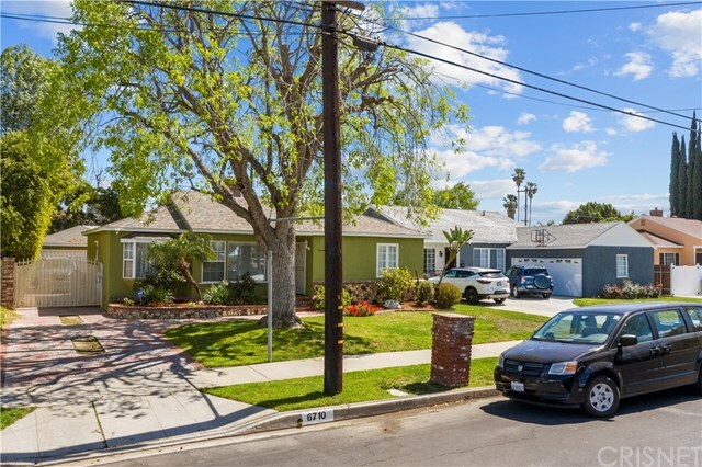 Property Photo:  6710 Yolanda Avenue  CA 91335 