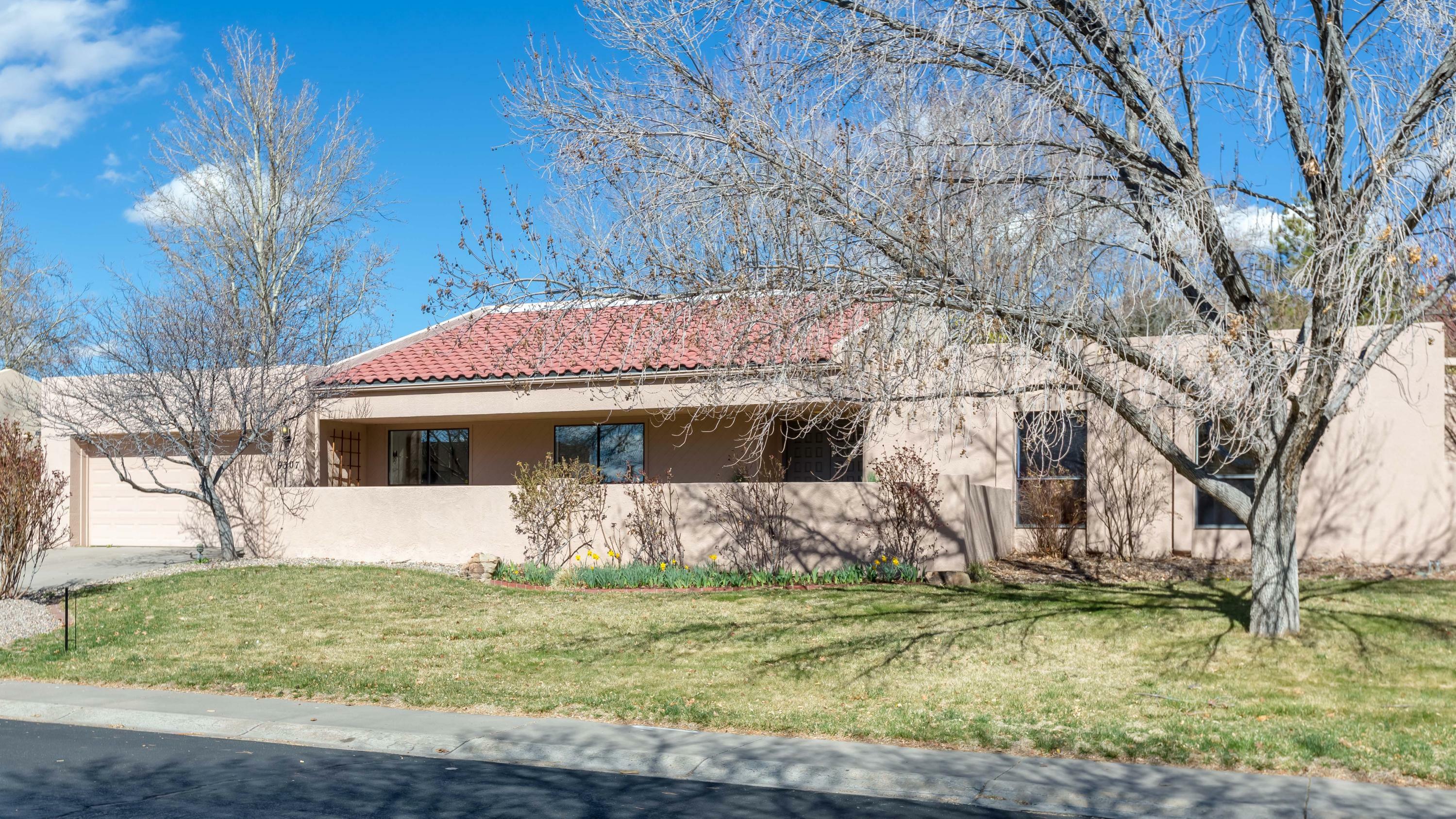 9307 Pebble Beach Drive NE  Albuquerque NM 87111 photo