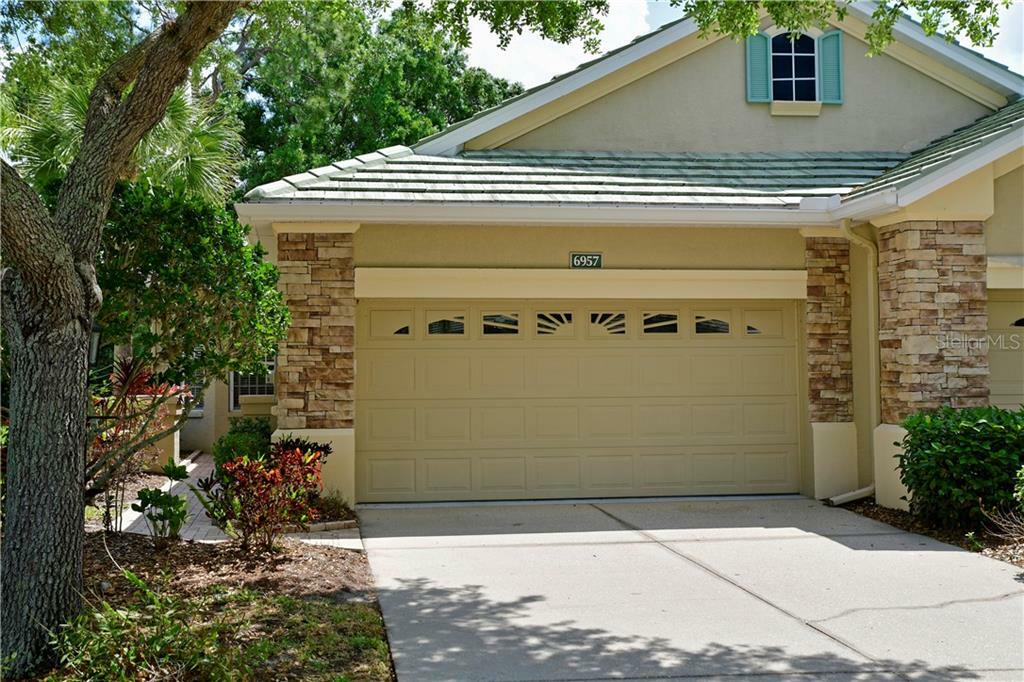 Property Photo:  6957 Mystic Lane  FL 34243 