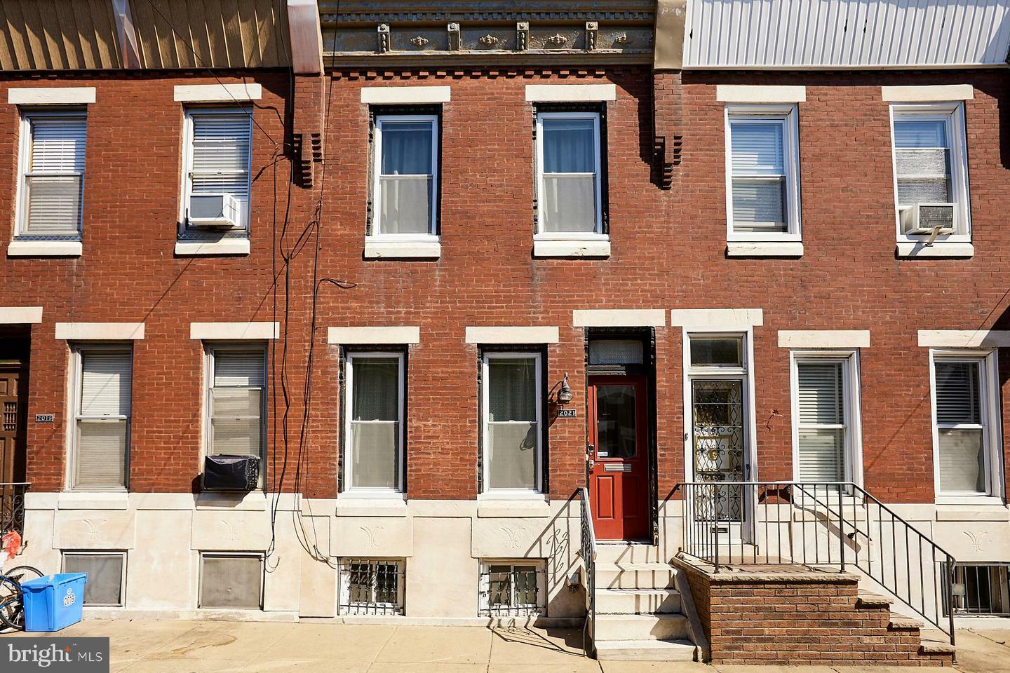 Property Photo:  2021 S Cleveland Street  PA 19145 