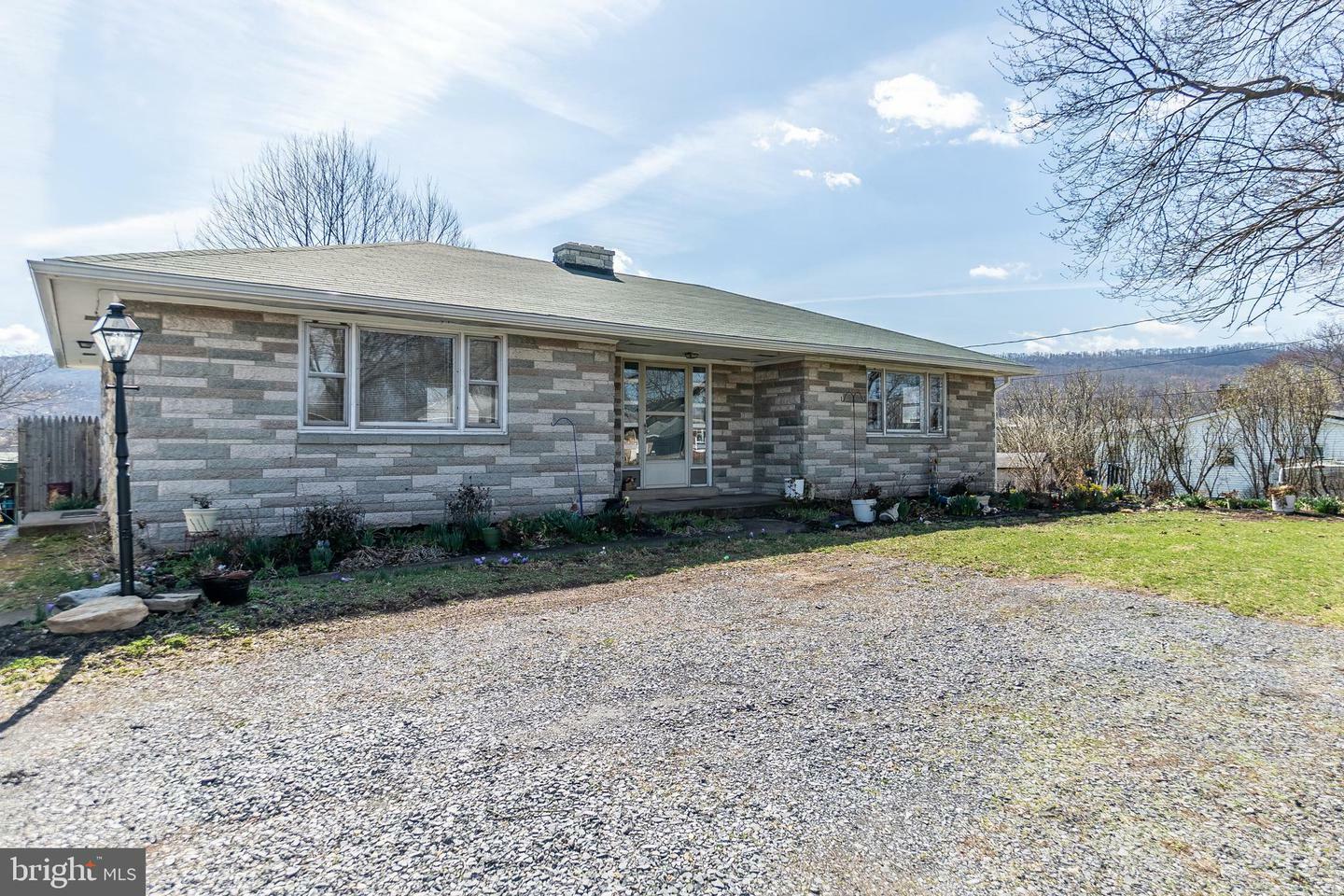 Property Photo:  3123 Peters Mountain Road  PA 17032 