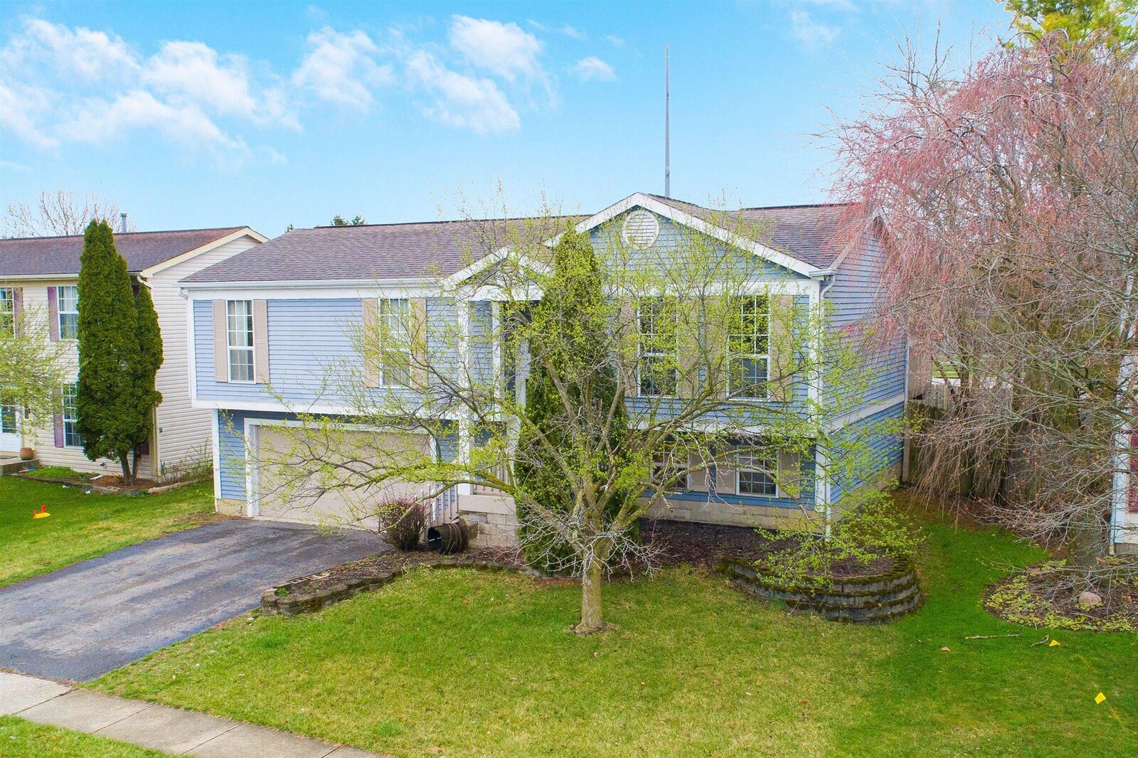 Property Photo:  5389 Bonner Drive  OH 43026 