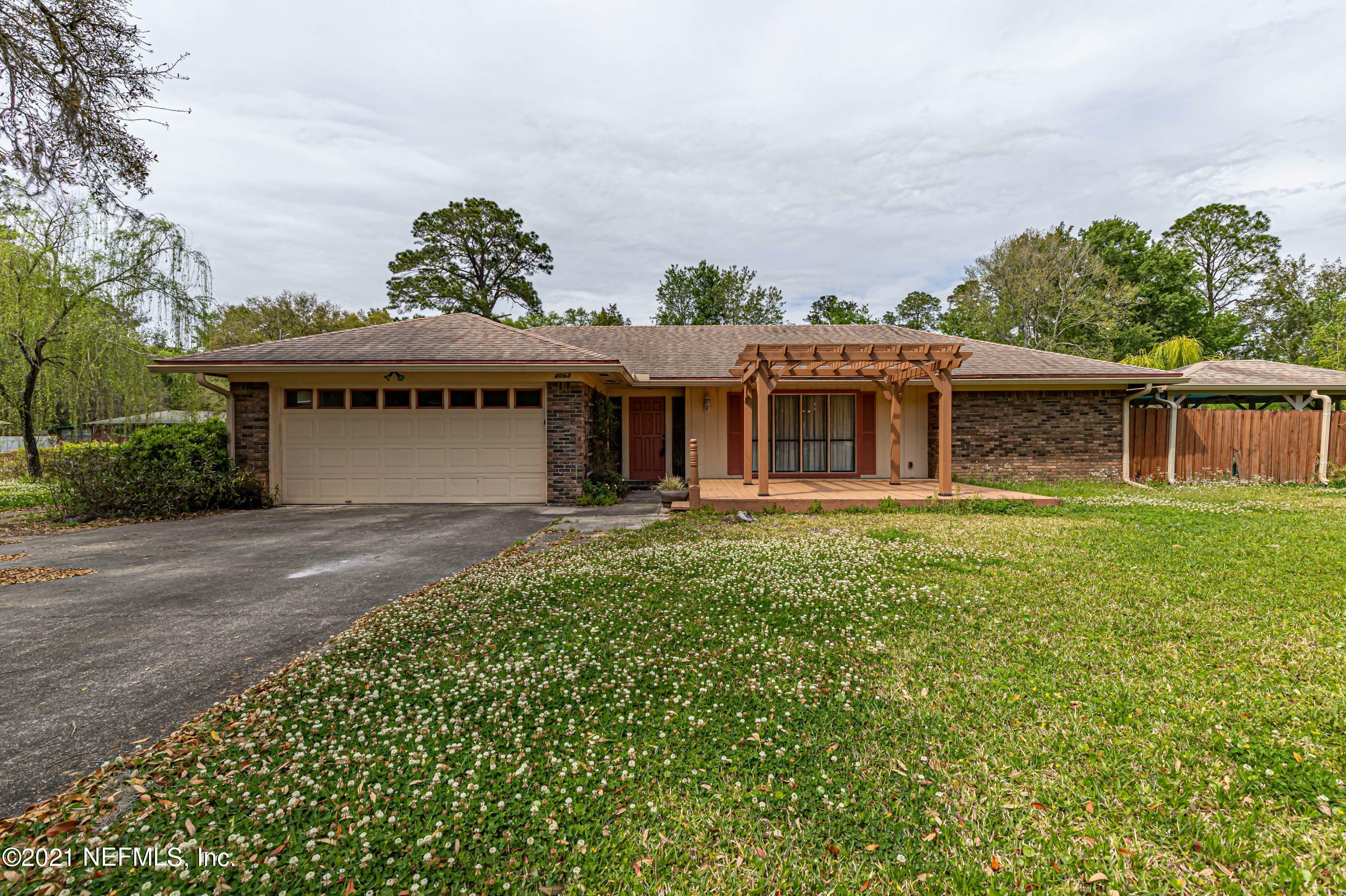 Property Photo:  4063 Windy Gale Drive S  FL 32218 