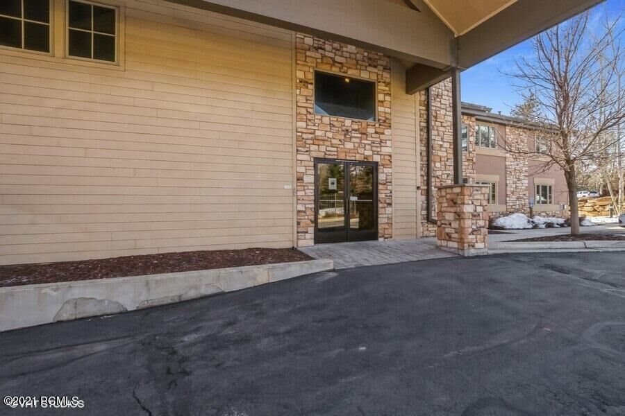 Property Photo:  2260 Park Avenue 9  UT 84060 