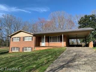 Property Photo:  210 Lakeview Drive  NC 28676 