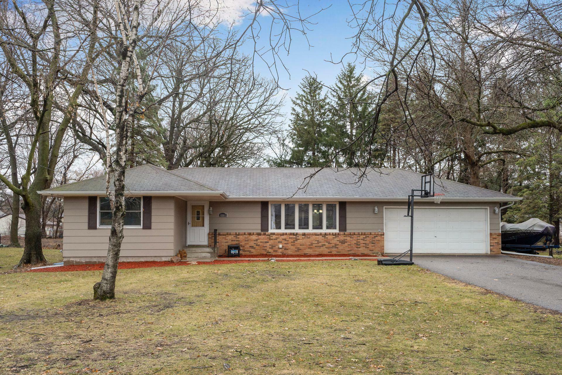 Property Photo:  4864 106th Avenue NE  MN 55014 