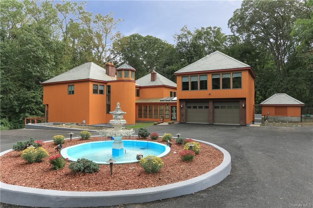 Property Photo: 101 S Manor Drive NY 10603