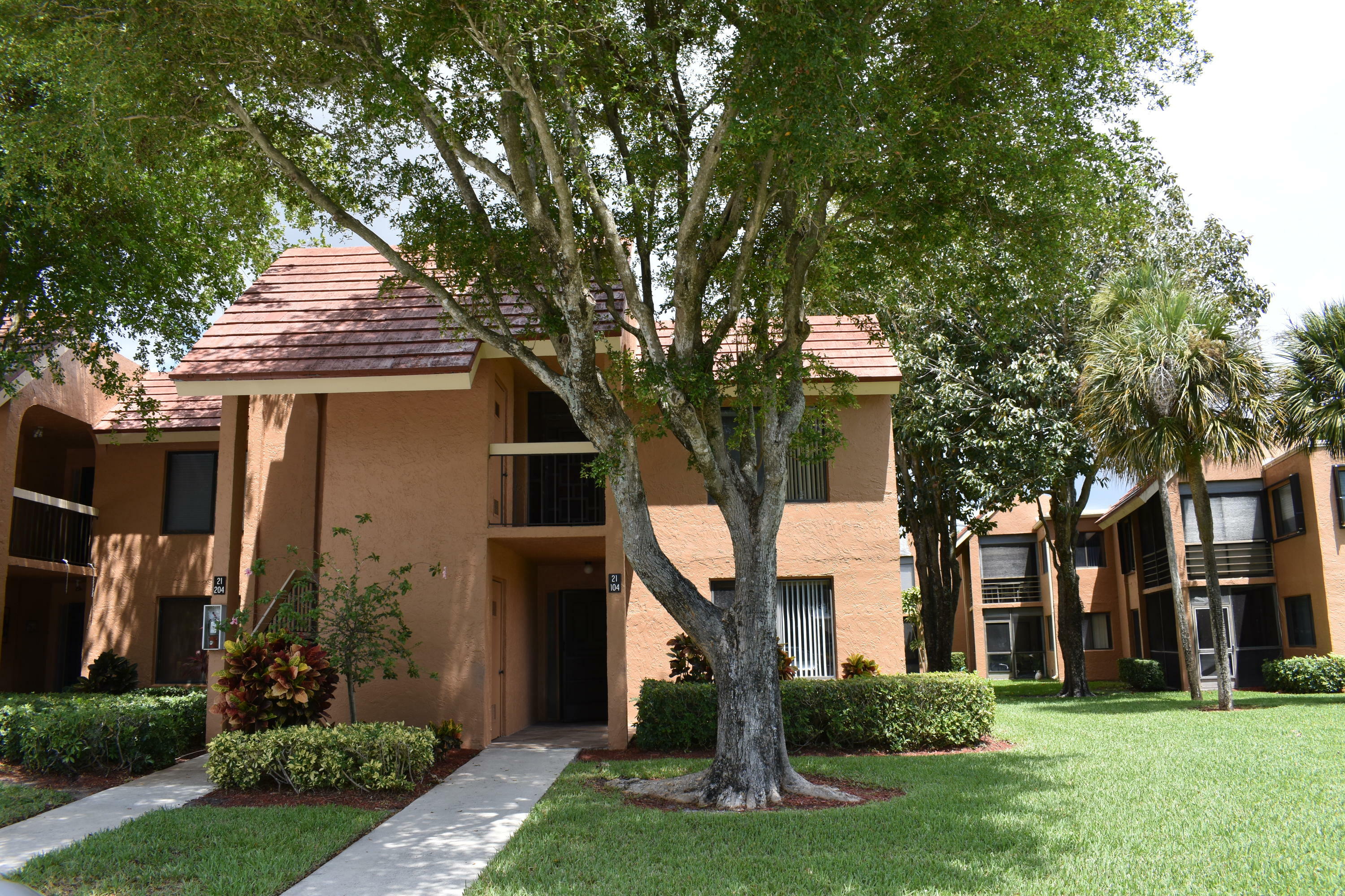 Property Photo:  11296 Green Lake Drive 204  FL 33437 