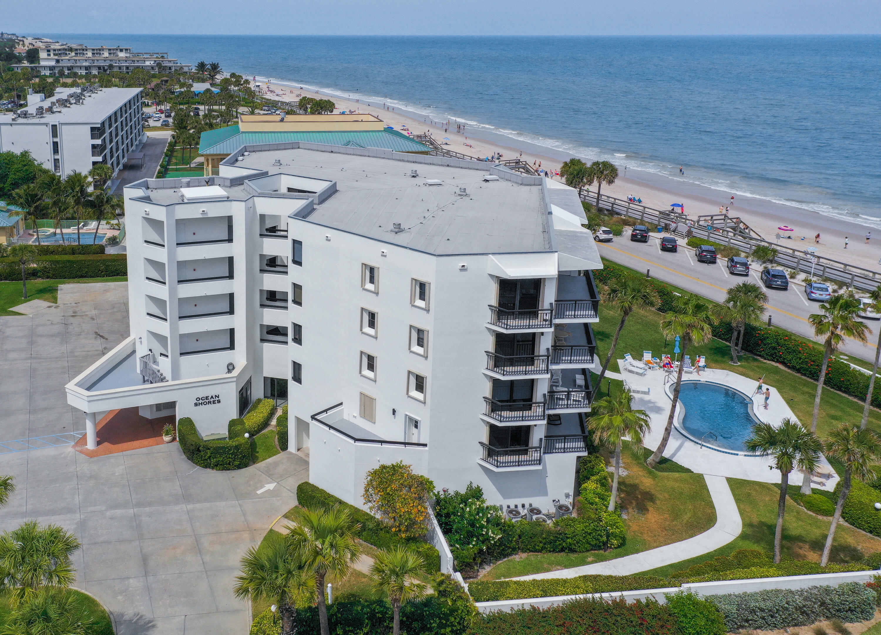 Property Photo:  4101 Ocean Drive 3B  FL 32963 