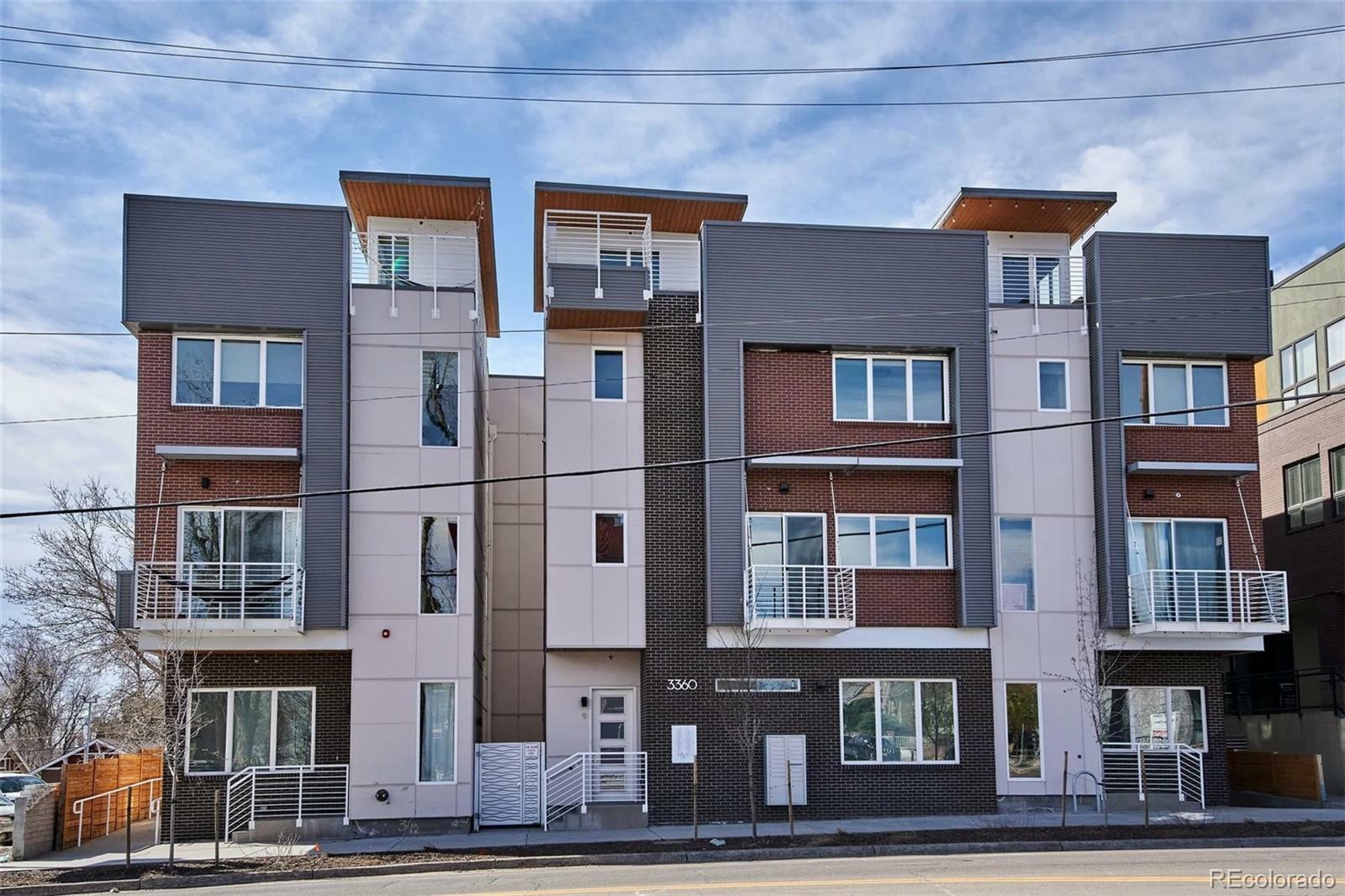 Property Photo: 3360 W 38th Avenue 8 CO 80211