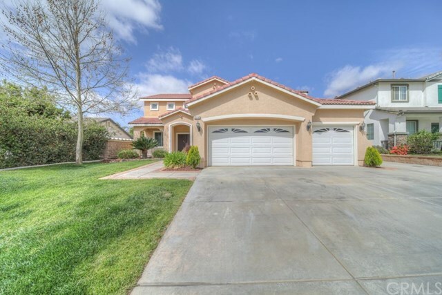 Property Photo:  29149 Blue Spruce Circle  CA 92584 