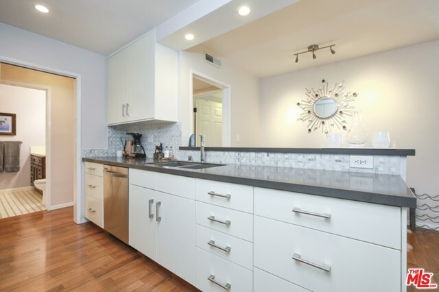 Property Photo:  10240 Camarillo Street 301  CA 91602 