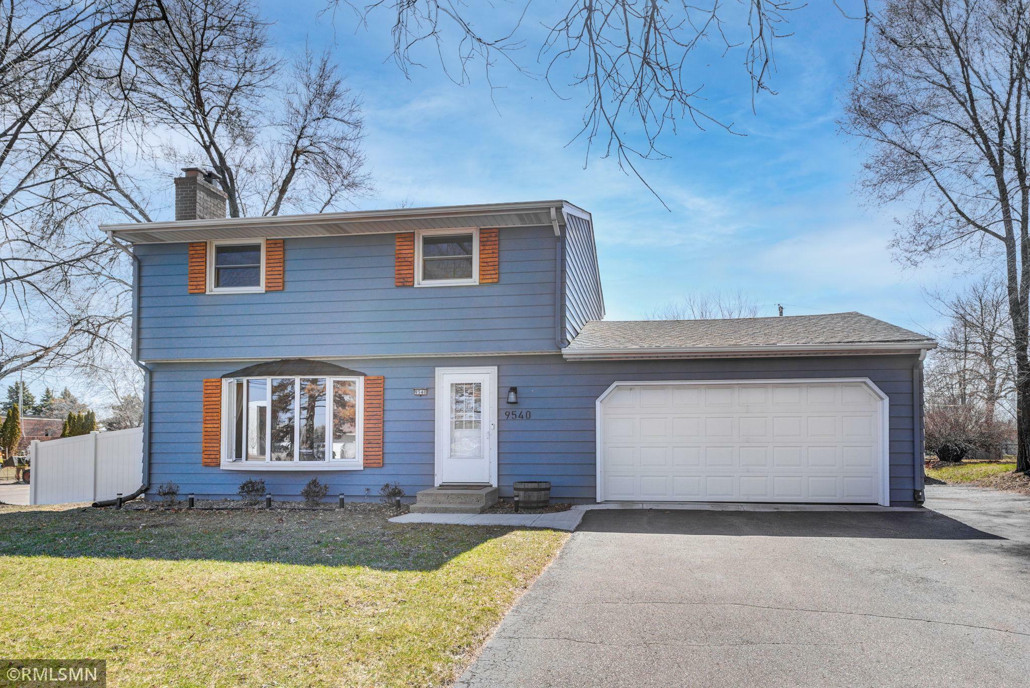 Property Photo:  9540 Penn Circle  MN 55431 