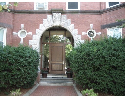 Property Photo: 18 Centre Street G3 MA 02138