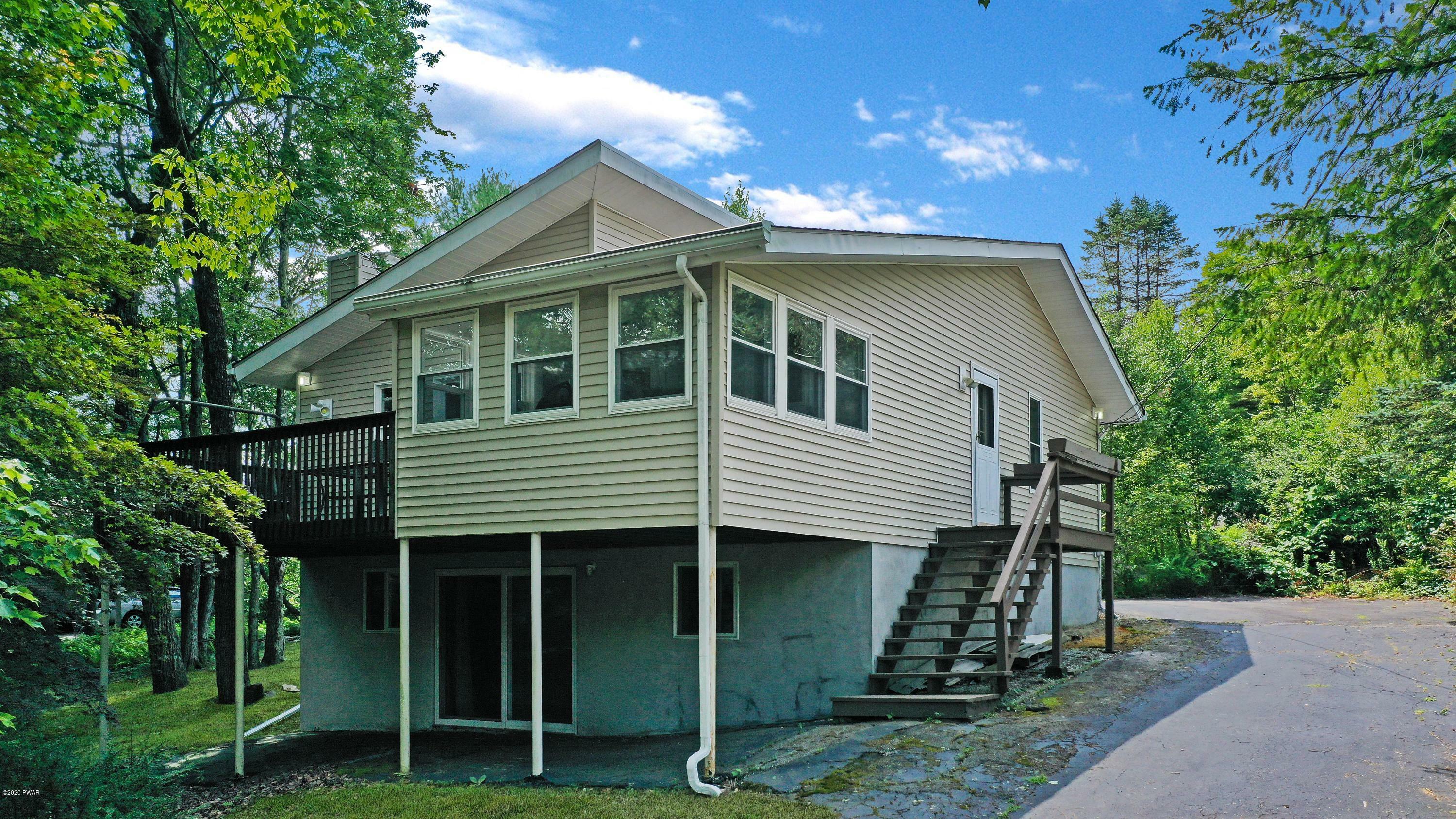 Property Photo:  106 Basswood Drive  PA 18428 