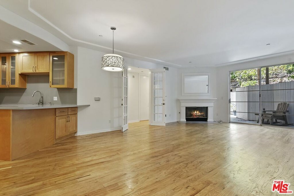 Property Photo:  1875 S Beverly Glen Boulevard 104  CA 90025 