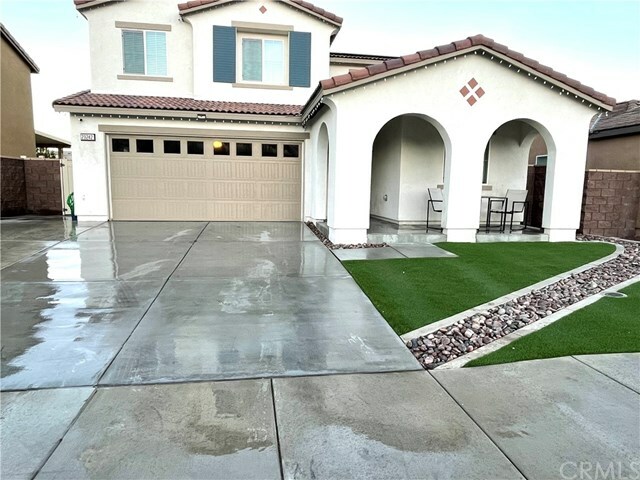 29242 Chinkapin  Lake Elsinore CA 92530 photo