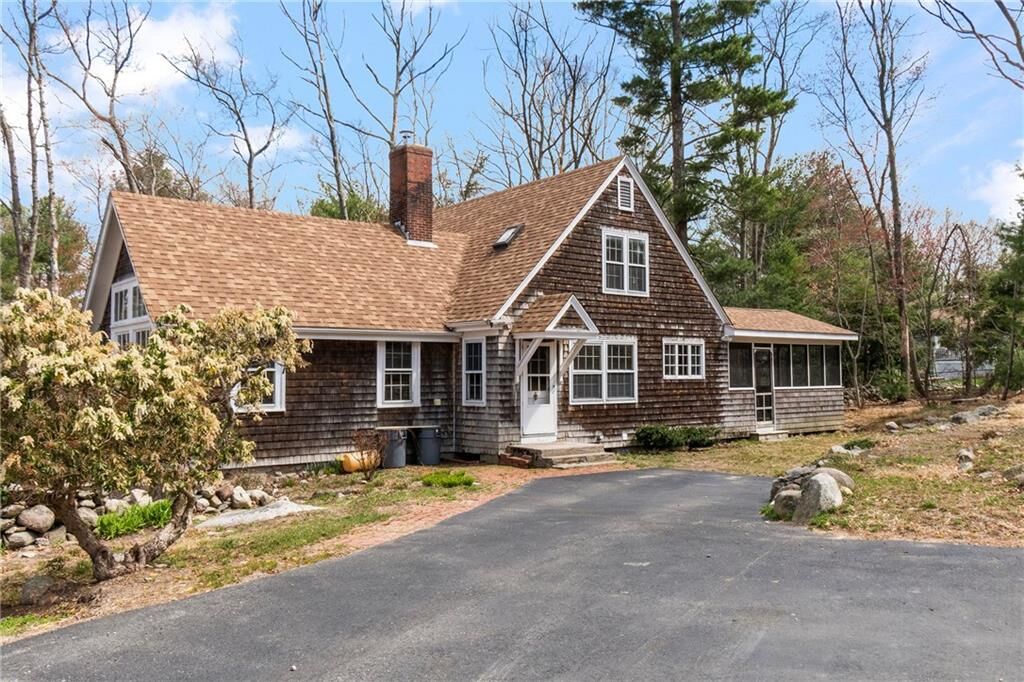 Property Photo:  201 Bear Hill Rd  RI 02864 
