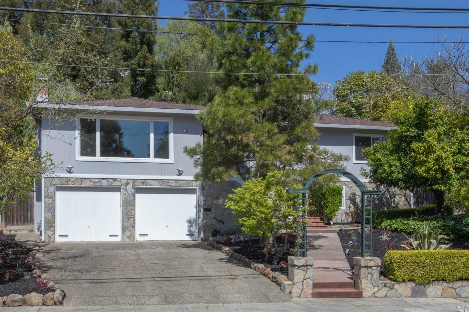 Property Photo:  96 Woodland Avenue  CA 94960 