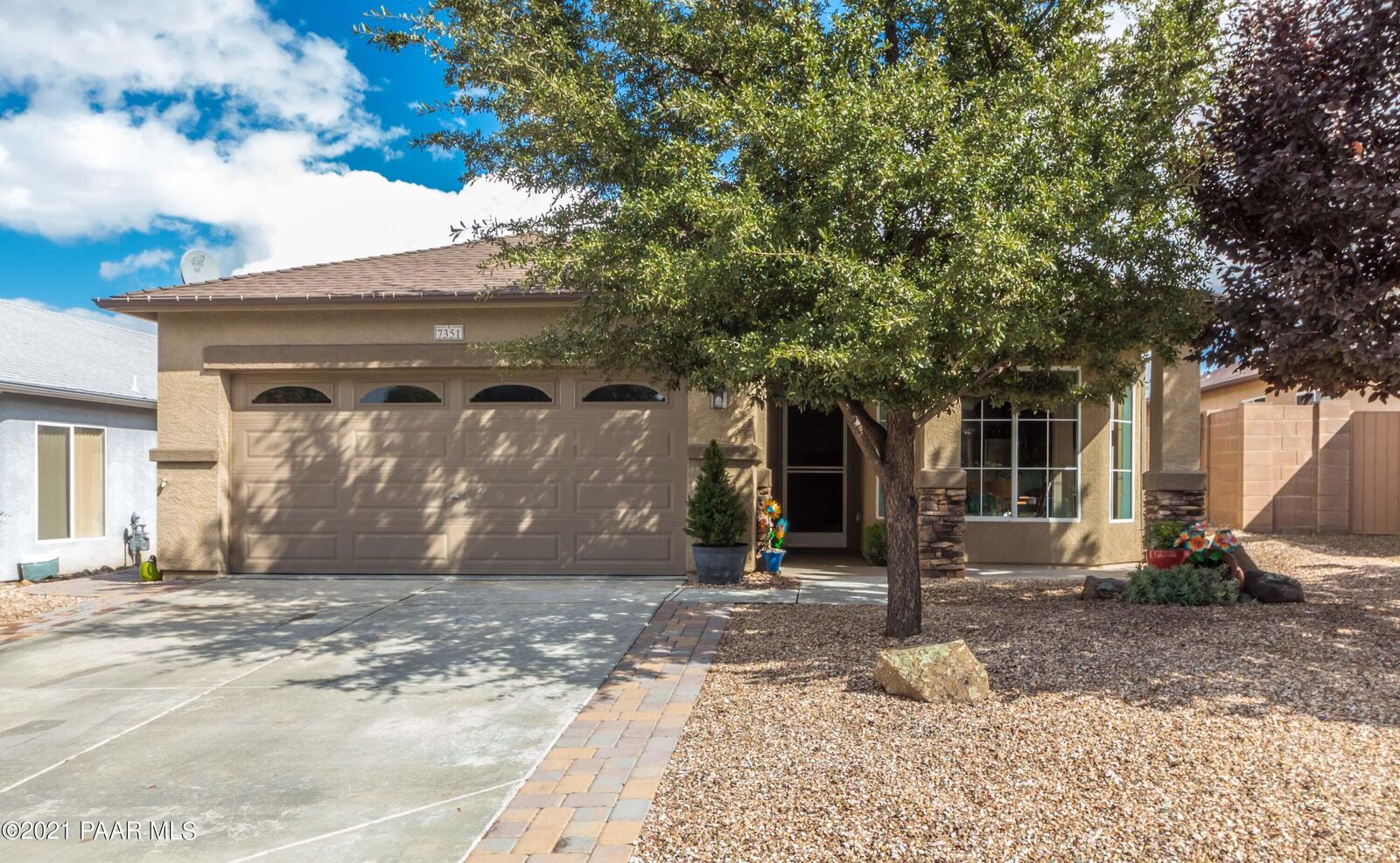 Property Photo: 7351 N Bird Song Lane AZ 86315