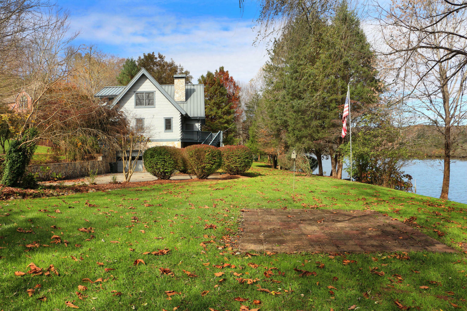 Property Photo:  406 Mariner Point Drive  TN 37716 