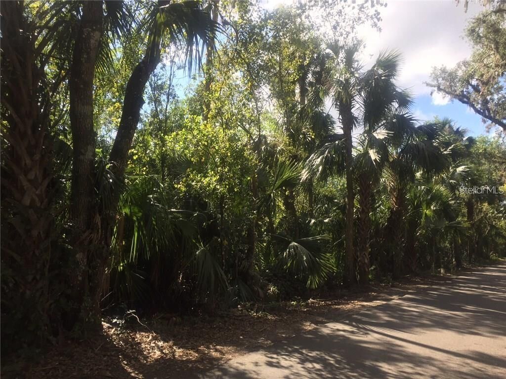 Property Photo:  7327 Riverton Circle  FL 33981 