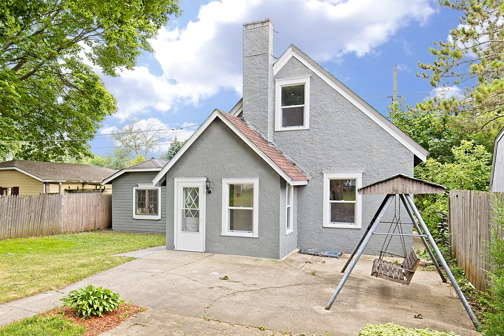 Property Photo: 3108 Eshcol Avenue IL 60099