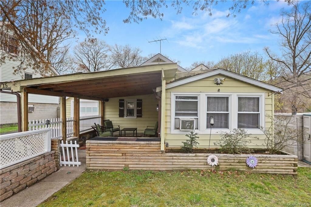 Property Photo:  15 Durrin Avenue  NY 10567