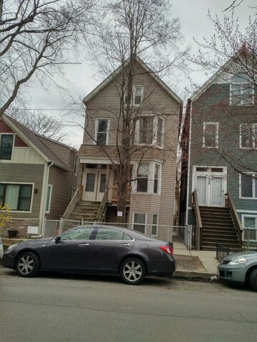 1650 W Barry Avenue 1  Chicago IL 60657 photo