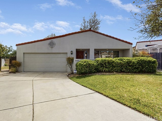 Property Photo:  948 Patria Circle  CA 93422 