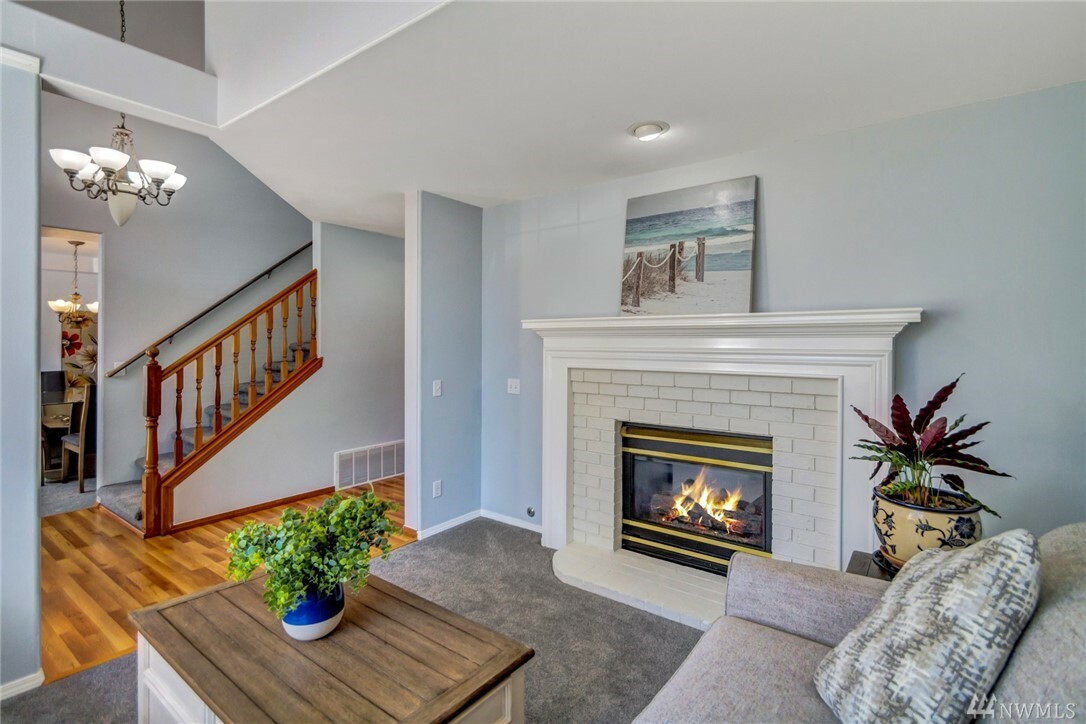 Property Photo: 2316 150 Place SW WA 98087