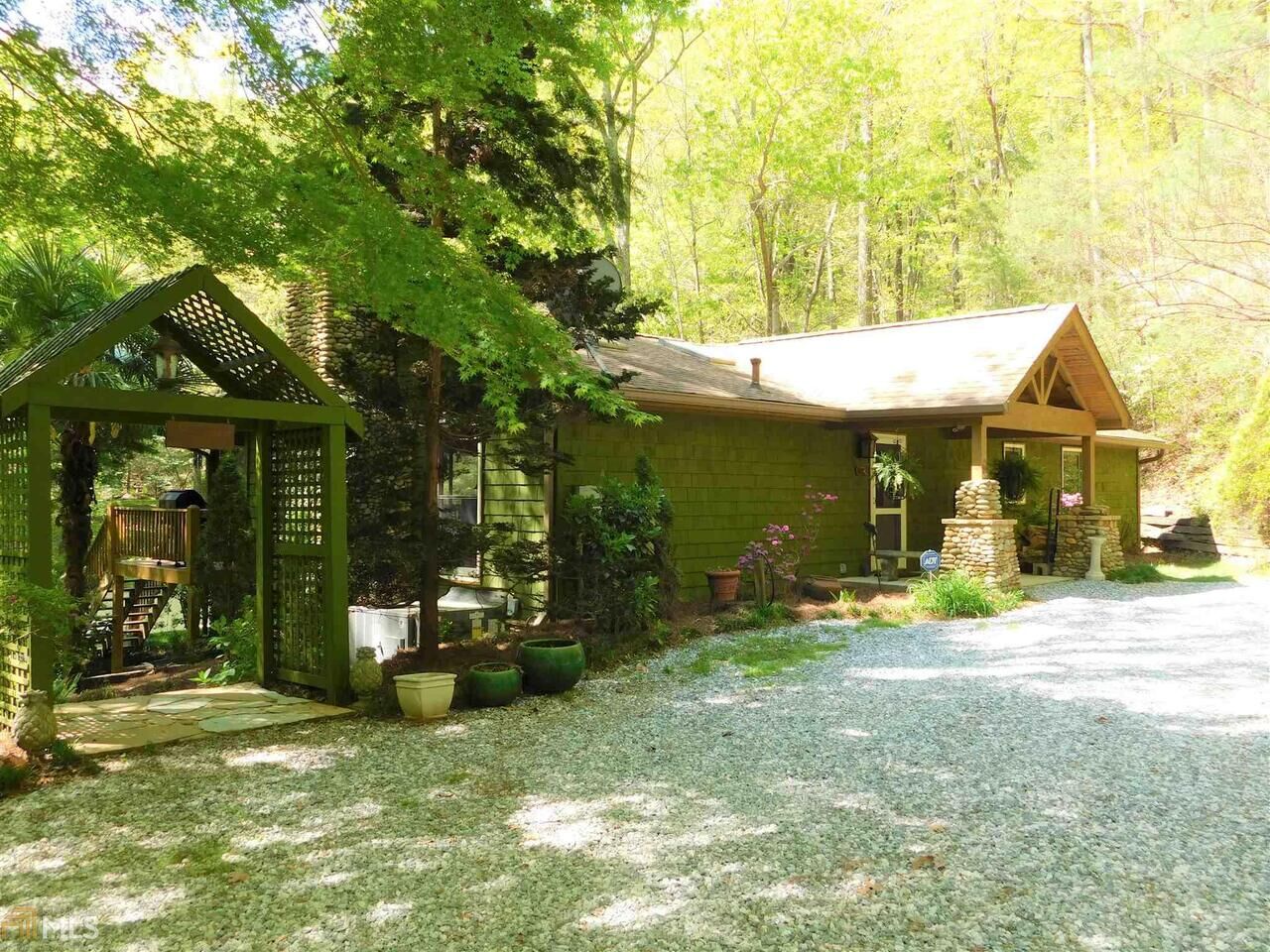 Property Photo: 858 Wooten Road GA 30528